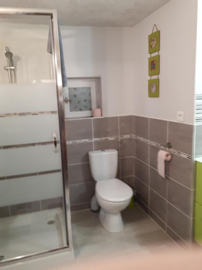Petit Havre De Tranquillite Apartment Лудан Екстериор снимка